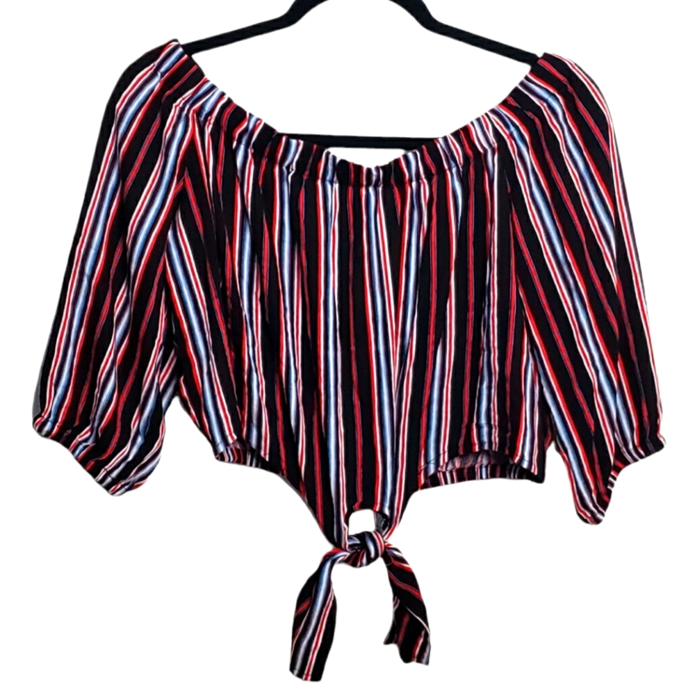 Off the shoulder tied crop top.